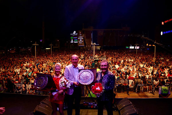 Biga'da Ümit Besen ve Pamela Konseri