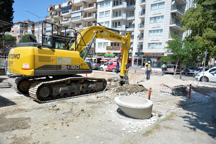 Altyapı Çalışmaları Tüm Hızı İle Sürüyor