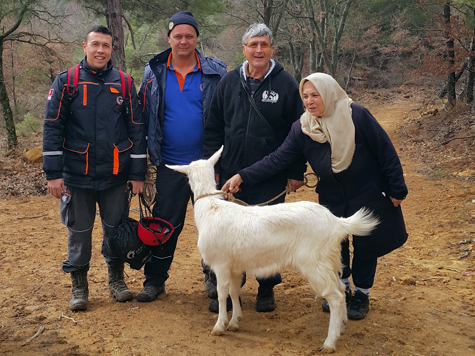 Ayvac​ık'ta Keçi Kurtarma Operasyonu