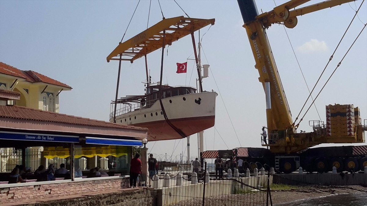 Atatürk'ün Gezi Teknesi Çanakkale'ye Getirildi