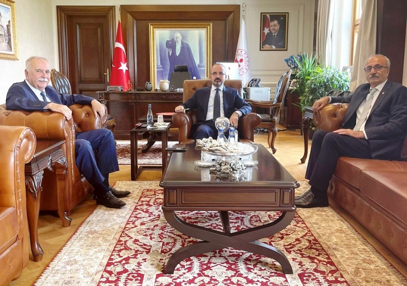 Turan, Çanakkale Belediye Başkanı Ülgür Gökhan’ı makamında ağırladı
