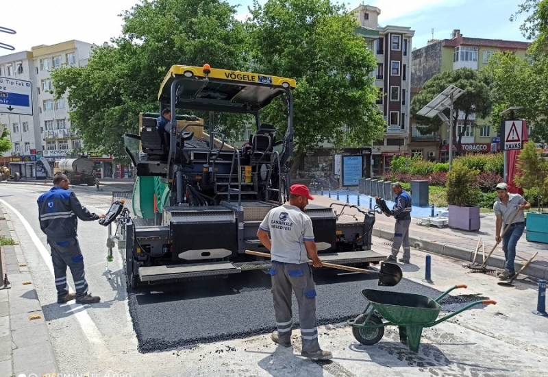 Üstyapı Yenileme Çalışmaları Devam Ediyor