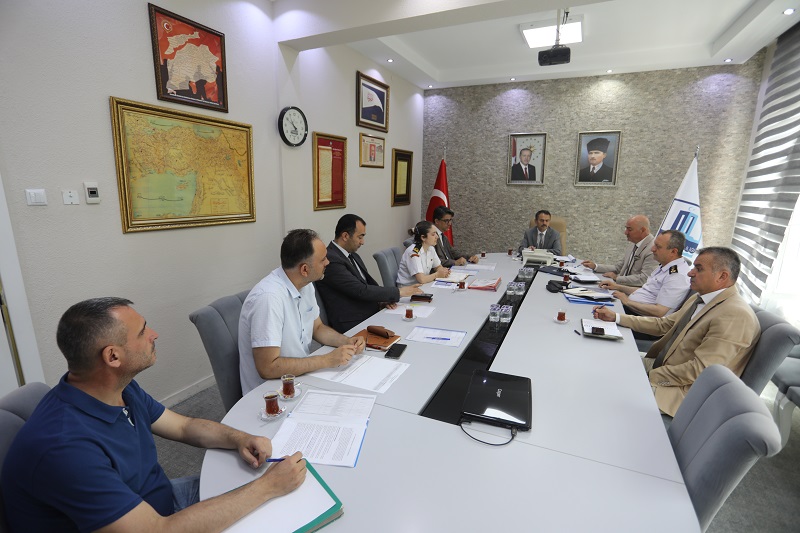 Vali Aktaş Başkanlığında Yükseköğretim Kurumları Sınavı Koordinasyon Toplantısı Gerçekleştirildi