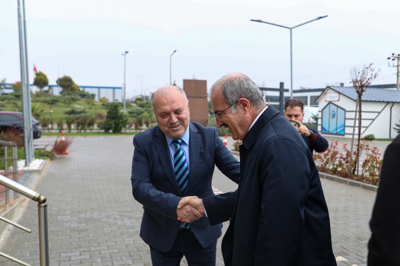 Vali Toraman’dan Çanakkale OSB Başkanı Ersoy’a ziyaret