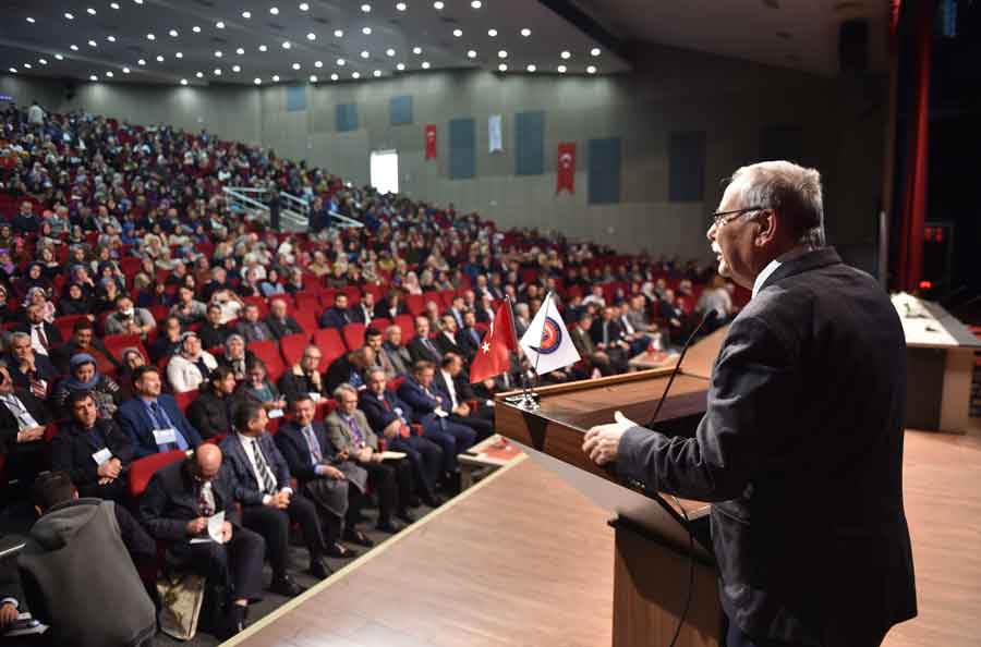 Troia Yılı Kapsamında “Değerler Ve Şehir” Konuşuldu