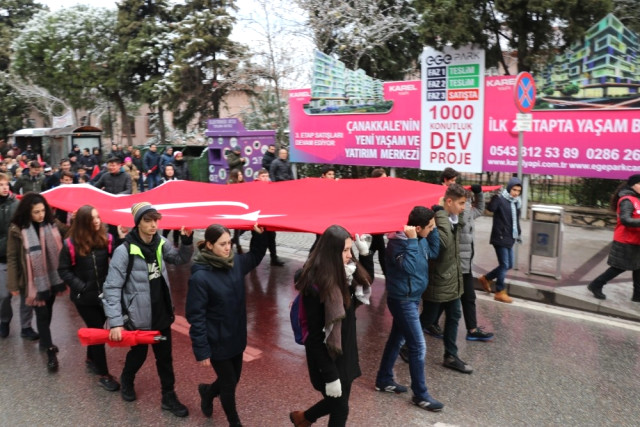 Gençlik Şühedanın İzinde