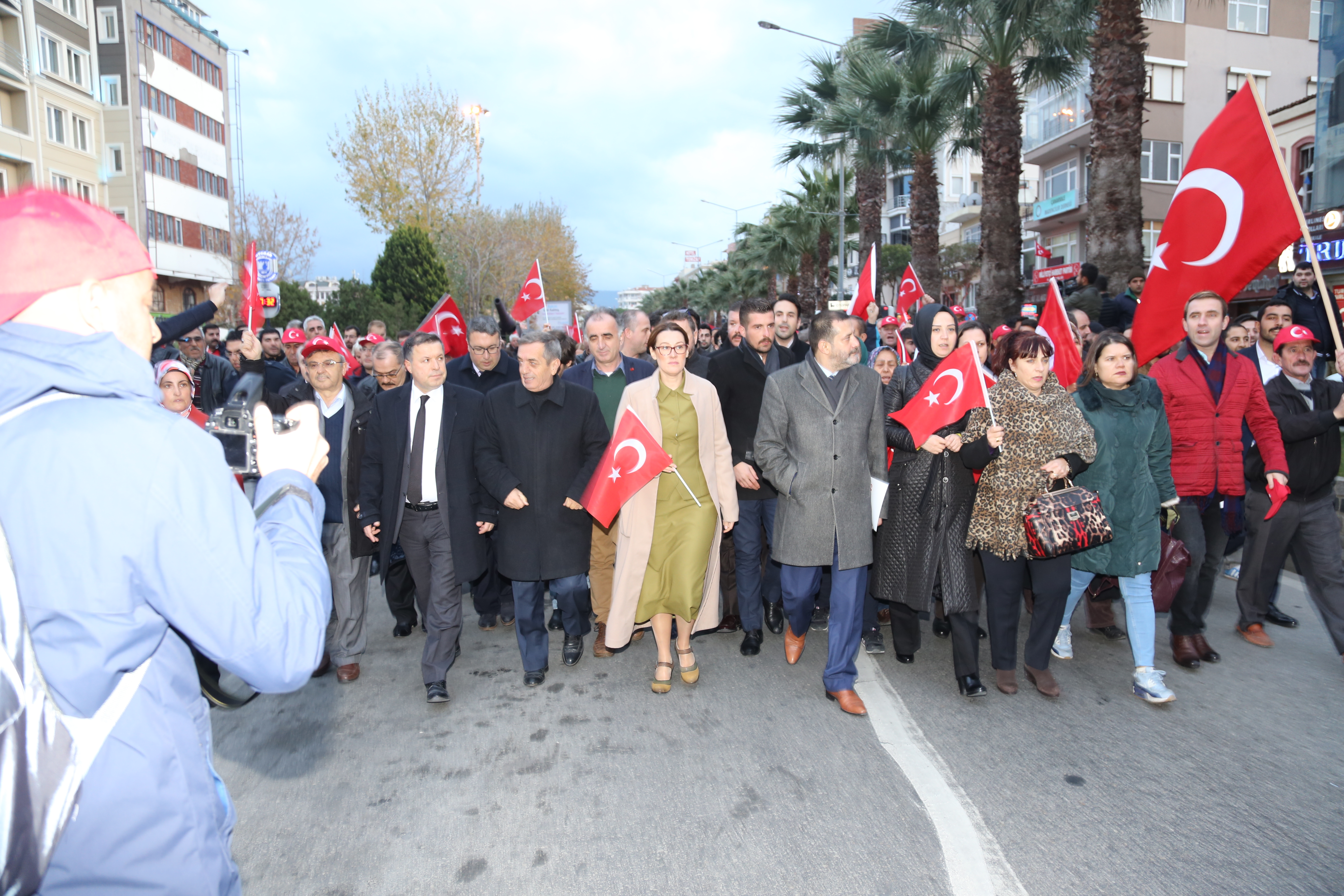 Depremzede Hemşerilerimizin Tüm İhtiyaçları Giderilmektedir