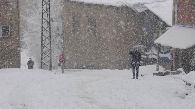 Meteoroloji'den Yoğun Kar Yağışı Uyarısı!