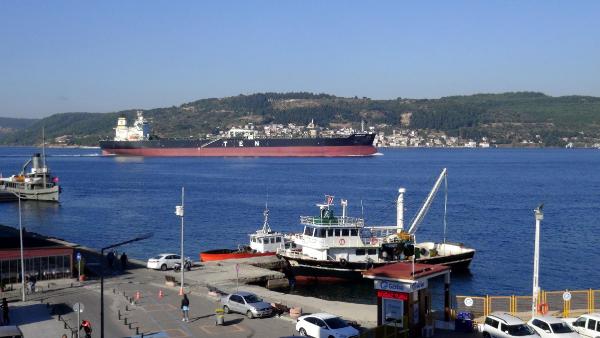 Çanakkale Boğazı'ndan 44 bin 35 gemi geçti