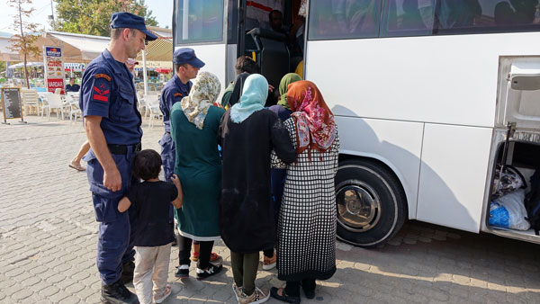 Çanakkale'de 41 Kaçak Göçmen Yakalandı