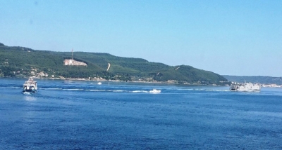 ABD Savaş Gemisi 'USNS Yuma', Çanakkale Boğazı'ndan geçti