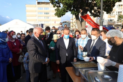 Anadolu Şehit Aileleri Derneği Çanakkale Şubesinden Aşure İkramı