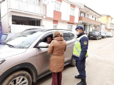 Gelibolu'daki Yazlıklarına Gelen Vatandaşlara Sağlık Kontrolü